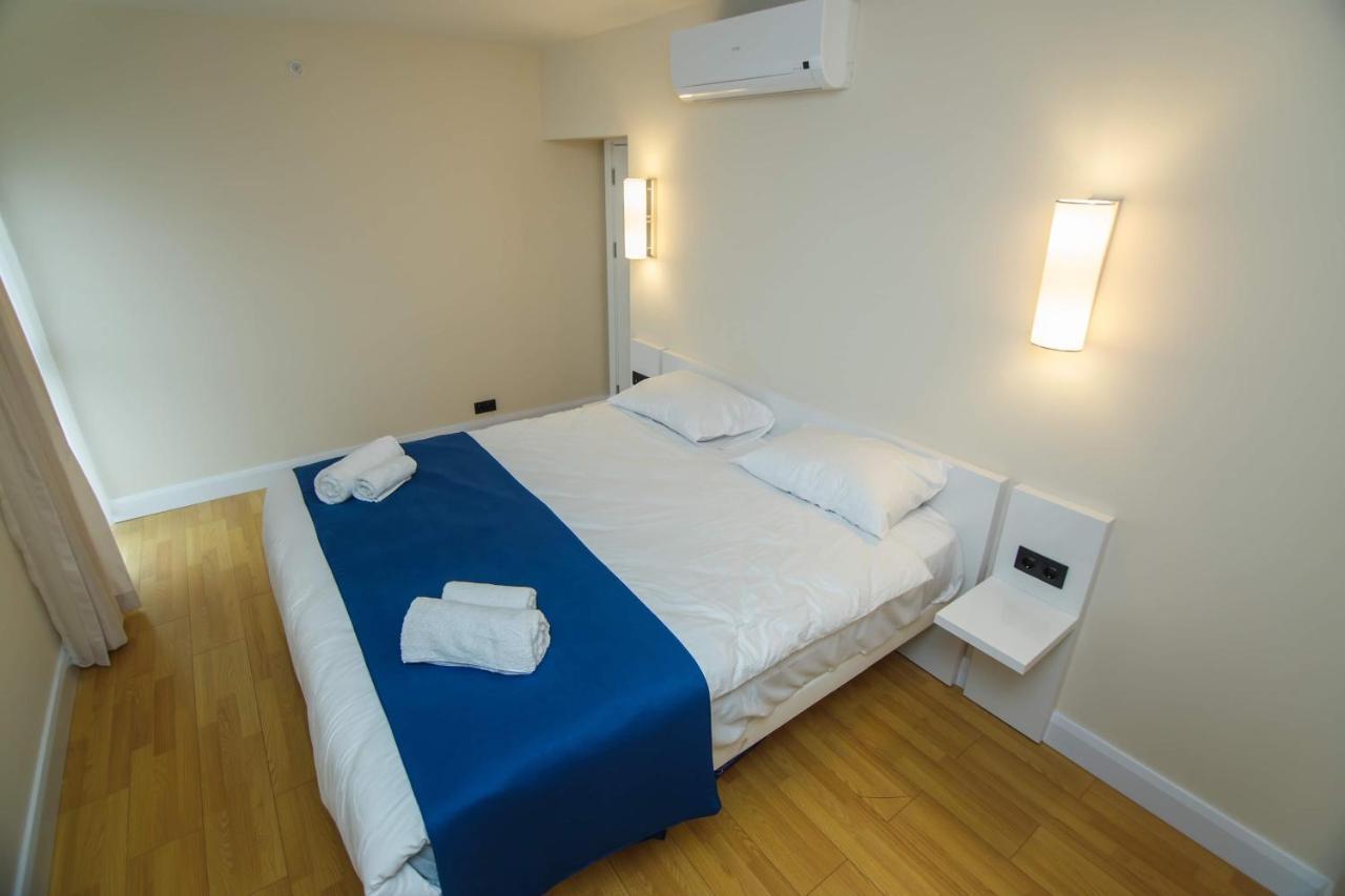 Orbi City Suites Batumi Exterior photo